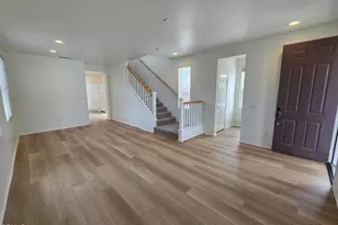 686 Morado Pl, Oxnard, CA 93030 - Photo 3