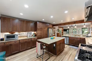 813 Santa Ana Blvd, Oak View, CA 93022 - Photo 11