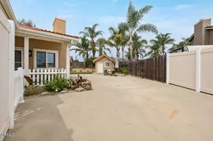 215 Apple Ave, Ventura, CA 93004 - Photo 3