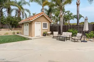 215 Apple Ave, Ventura, CA 93004 - Photo 17