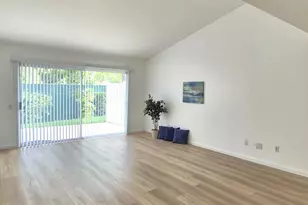 3225 Village 3, Camarillo, CA 93012 - Photo 5