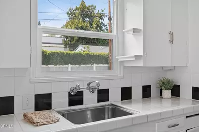 75 N Santa Rosa Street, Ventura, CA 93001 - Photo 13