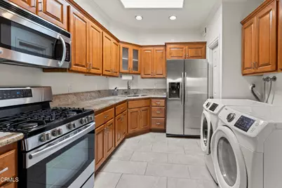 3001 Isle Way #B, Oxnard, CA 93035 - Photo 5