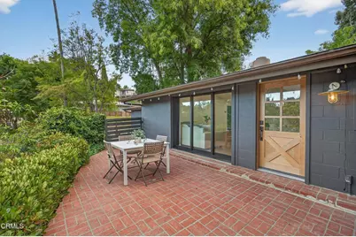 22261 Ybarra Road, Woodland Hills, CA 91364 - Photo 9