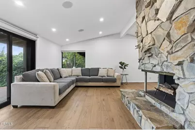 22261 Ybarra Road, Woodland Hills, CA 91364 - Photo 15