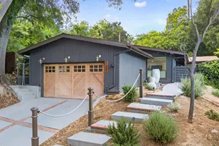 22261 Ybarra Rd, Woodland Hills, CA 91364 - Photo 5