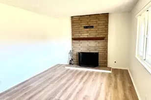 535 Lawnwood Way, Oxnard, CA 93030 - Photo 3