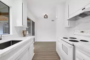 175 W Bowling Green, Port Hueneme, CA 93041 - Photo 21