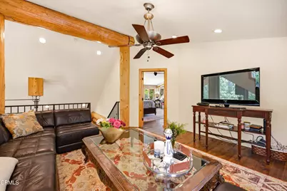 14855 Middle Ranch Road, Moorpark, CA 93021 - Photo 23