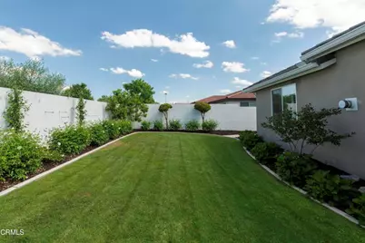 11612 Shady Valley Place, Bakersfield, CA 93311 - Photo 27