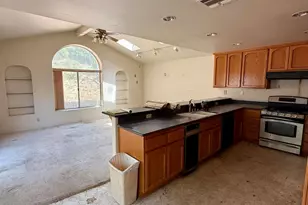 403 W 5th St, San Dimas, CA 91773 - Photo 15