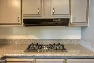 12 Isabel Ave, Camarillo, CA 93012 - Photo 15