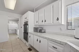 84 Poinsettia Gardens Dr, Ventura, CA 93004 - Photo 13