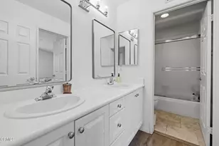 1016 Camino Vera Cruz, Camarillo, CA 93010 - Photo 19