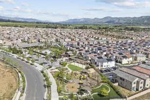 2075 Seville Dr, Santa Paula, CA 93060 - Photo 49