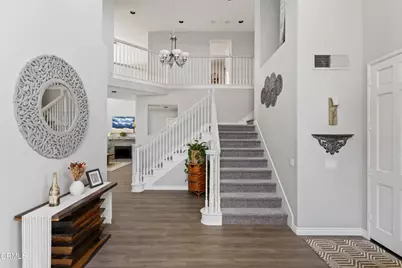 939 Calabria Court, Camarillo, CA 93010 - Photo 5