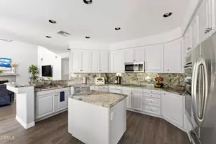 939 Calabria Ct, Camarillo, CA 93010 - Photo 23