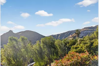 7151 Scarborough Peak Drive, Los Angeles, CA 91307 - Photo 33