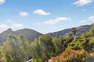 7151 Scarborough Peak Dr, Los Angeles, CA 91307 - Photo 33