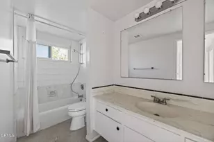 7151 Scarborough Peak Dr, Los Angeles, CA 91307 - Photo 19