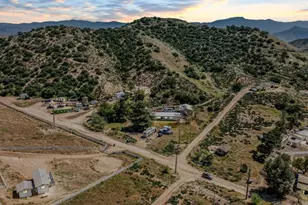 5050 Clayvale St, Acton, CA 93510 - Photo 3