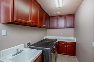 5421 Brigadoon Ln, Bakersfield, CA 93312 - Photo 29