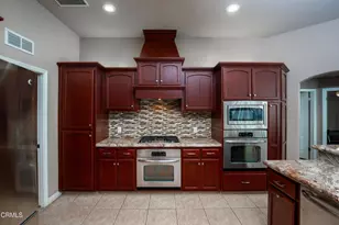 5421 Brigadoon Ln, Bakersfield, CA 93312 - Photo 11