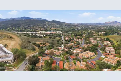 254 Sequoia Court #33, Thousand Oaks, CA 91360 - Photo 5