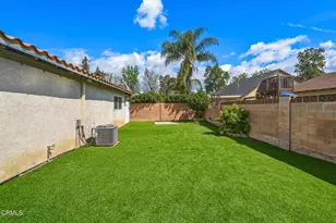 2082 Belgrave Ct, Simi Valley, CA 93063 - Photo 47