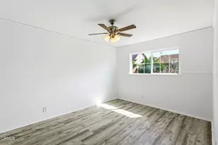 2082 Belgrave Ct, Simi Valley, CA 93063 - Photo 35