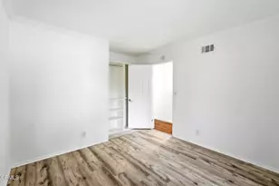 2082 Belgrave Ct, Simi Valley, CA 93063 - Photo 39