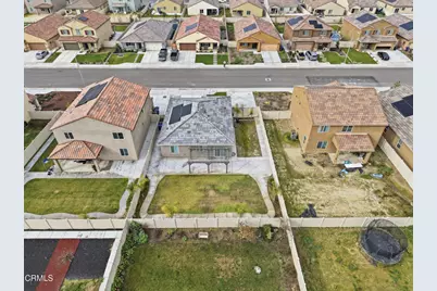 7812 Strawberry Lane, Bakersfield, CA 93313 - Photo 31