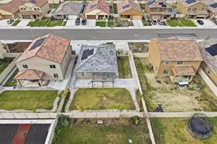 7812 Strawberry Ln, Bakersfield, CA 93313 - Photo 31