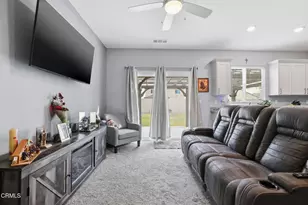 7812 Strawberry Ln, Bakersfield, CA 93313 - Photo 11