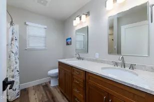 42308 Village 42, Camarillo, CA 93012 - Photo 21