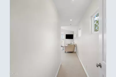 2521 Pierpont Boulevard, Ventura, CA 93001 - Photo 15