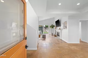 2521 Pierpont Blvd, Ventura, CA 93001 - Photo 3