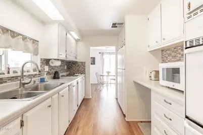 110 Don Carlos Way #110, Ojai, CA 93023 - Photo 11