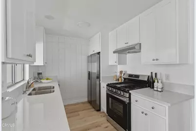 160 W Fiesta Green, Port Hueneme, CA 93041 - Photo 19
