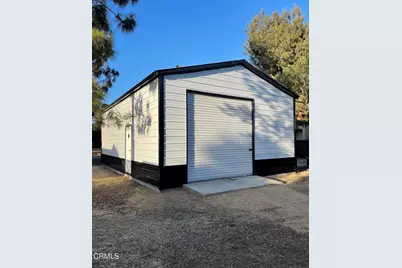 1177 E Collins Street, Oxnard, CA 93036 - Photo 3