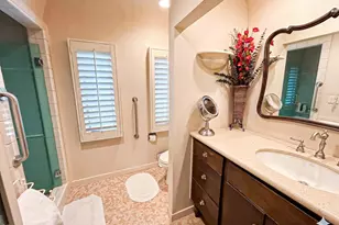 8936 Dorrington Ave, West Hollywood, CA 90048 - Photo 15