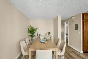 272 Green Moor Pl, Thousand Oaks, CA 91361 - Photo 17