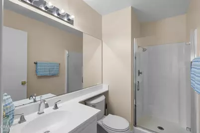 272 Green Moor Place, Thousand Oaks, CA 91361 - Photo 27