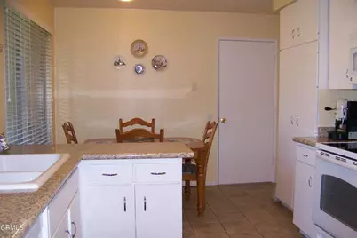 7177 Village 7, Camarillo, CA 93012 - Photo 5