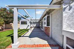 6256 Fremont St, Ventura, CA 93003 - Photo 39