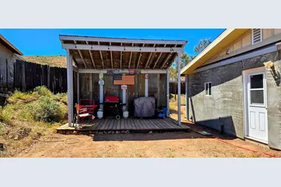 1834 E Carson Mesa Road, Palmdale, CA 93550 - Photo 9