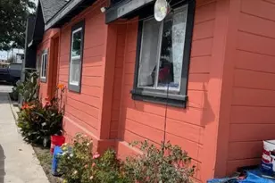 2422 Alameda Ave, Ventura, CA 93003 - Photo 1