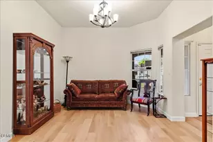 5813 Ragusa Ln, Bakersfield, CA 93308 - Photo 9