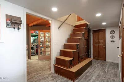 215 N 8th Street, Santa Paula, CA 93060 - Photo 25