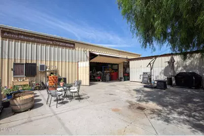 215 N 8th Street, Santa Paula, CA 93060 - Photo 5